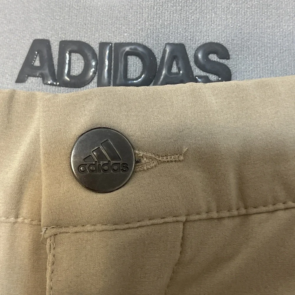 Adidas Ultimate 365 Stretch 4 Pocket Golf Shorts Men Size 32 Tan Meas 30x10